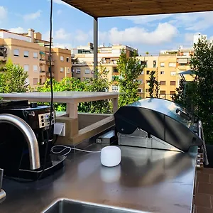 Appartement Incredible 2br Penthouse With Urban Rooftop Garden, Barcelone